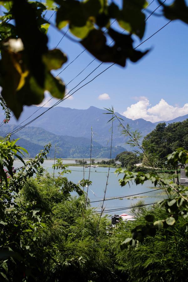 Sweet Dreams Hotel Pokhara Buitenkant foto